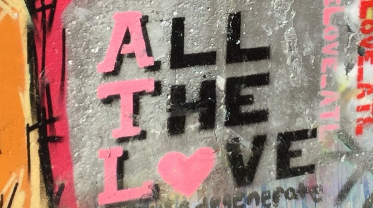 Atlanta street art reading All The Love